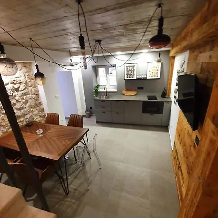 Sani House *
