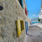 شقة Sani House *