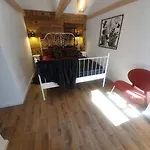 Sani House شقة Ražanac