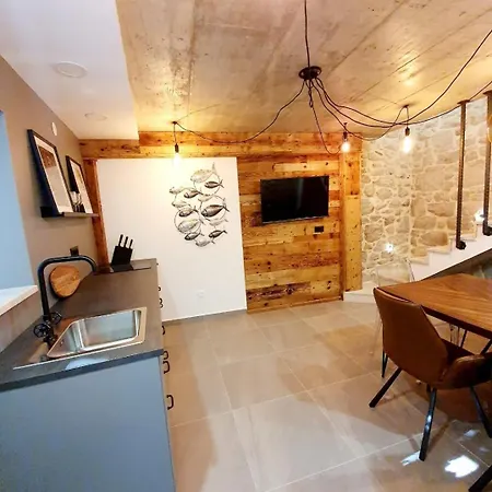 Sani House *